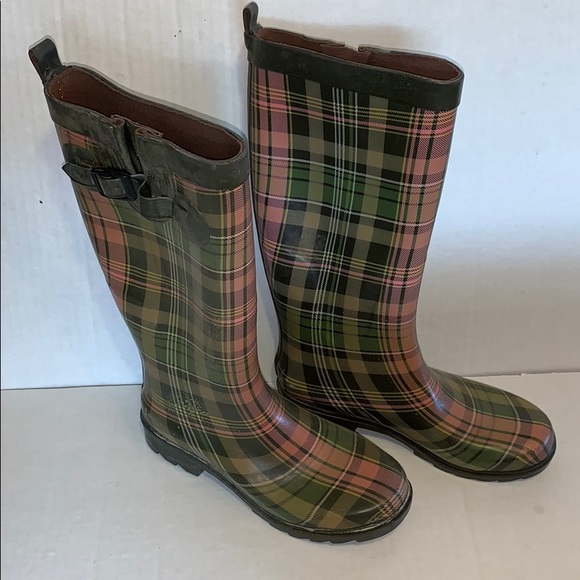 SALE!! ⚡️host pick⚡️Welly Rubber boots size 5 plaid boots - Picture 2 of 11